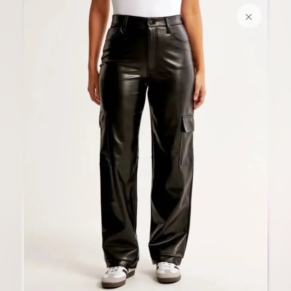 Abercrombie 90s Relaxed High Rise Black Faux Leather Cargo Pants